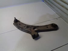 Triangle de suspension Suzuki SWIFT