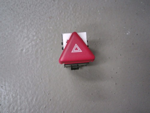 Schalter Warnblinkanlage VW Golf 2.0 TDI DPF Bj 2007 1K/1KP/5M/1KM 2537693