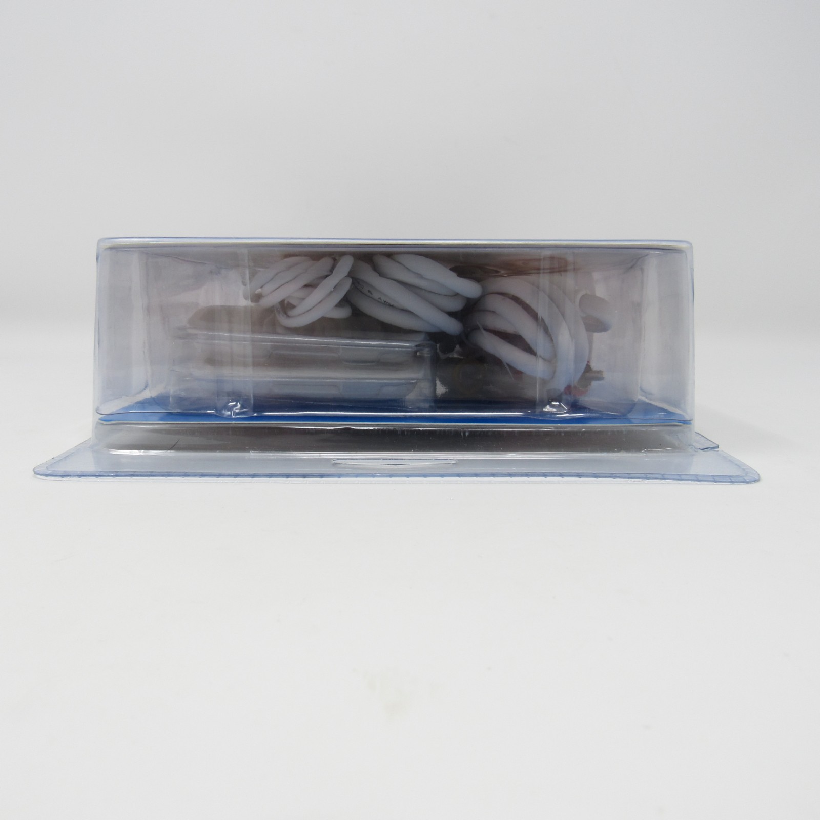 Dynex Apple iPod Docking Station with Remote for Legacy Models DX-IPDR 5 in 1