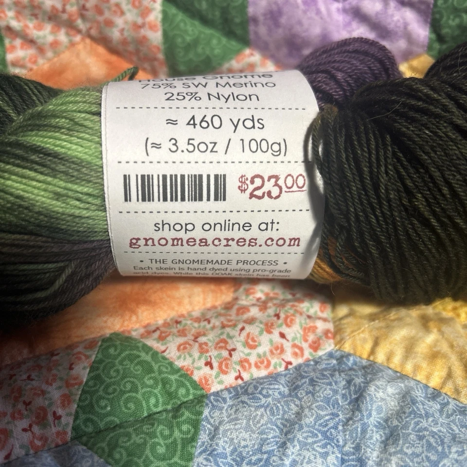 Lote De 2 Madejas De Halloween Calcetín Hilo Lana Merino Gnomo Acres Y Miss Babs Foto 4 de 4