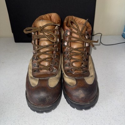 men-DANNER Hiking boot 9.5D brown/leather/ Vortex/Vibrant Sole USA