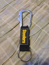 PITTSBURGH STEELERS Short Strap Key Ring Keychain / Carabiner clip Bottle Opener