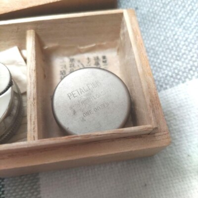 ペタルカメラ（1948年製） PETAL PATENTED PETAL CAMERA Antique Rare miniature Camera
