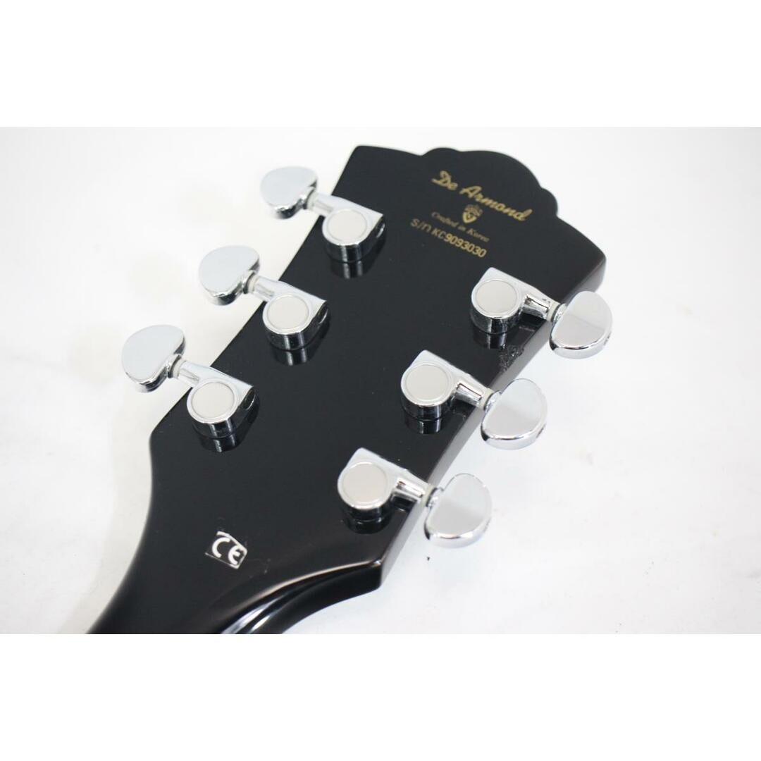 Electric Guitar De Armond by Guild M-70 Black Crafted in Electric Guitar De Armond by Guild M-70 Black Crafted in
