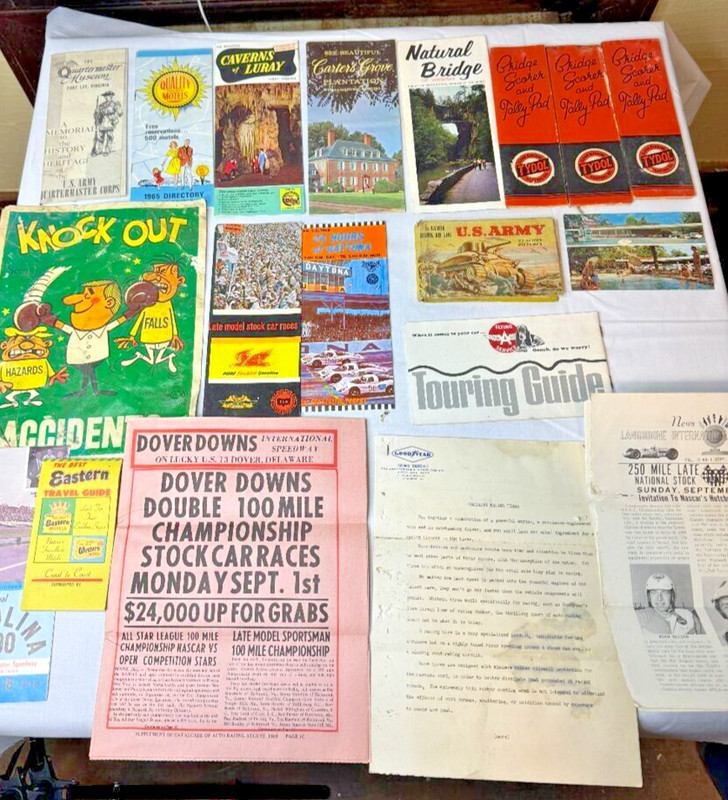 5 Pounds Ephemera items-Old to New- mixed bulk -Treasure Seekers network-#DW4