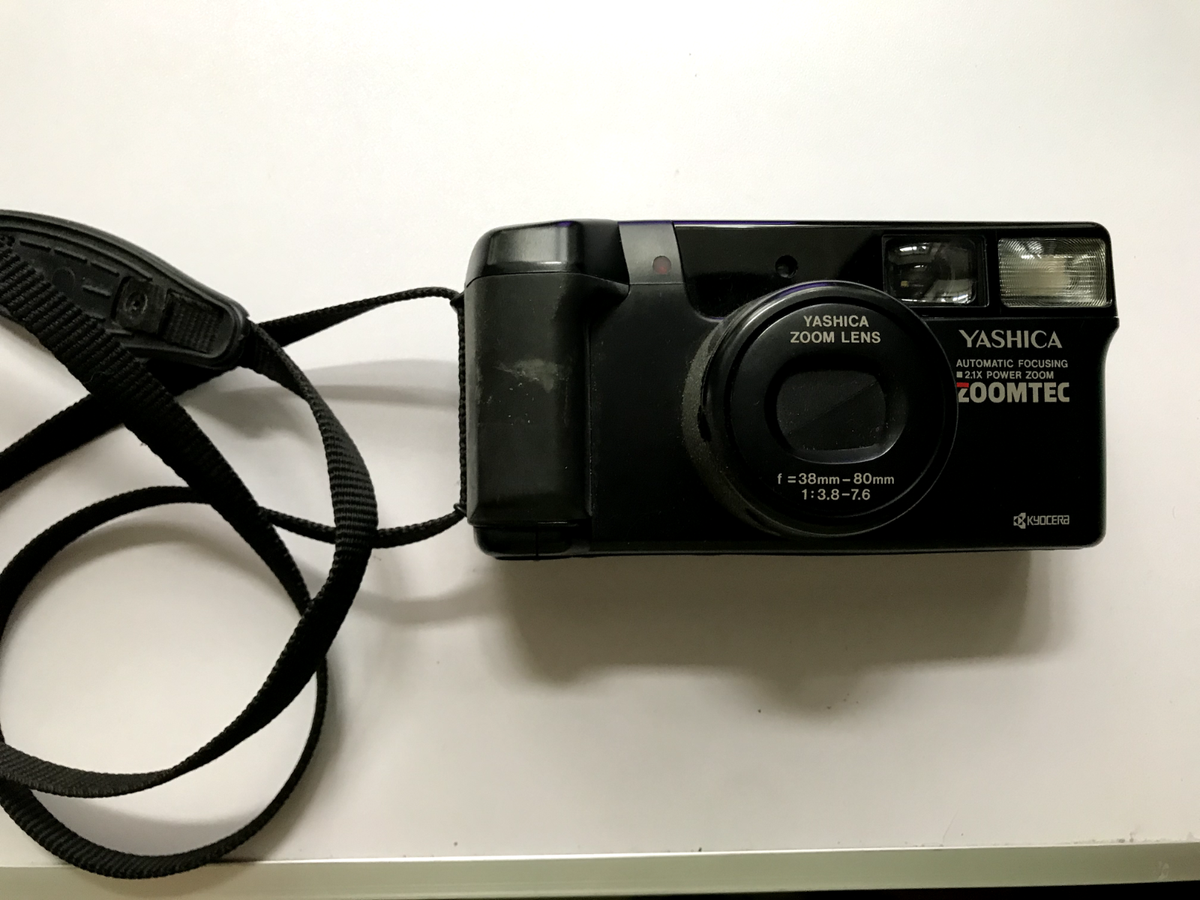 Yashica Zoomtec 35mm Film Camera, Auto-focus 38-80mm Zoom lens