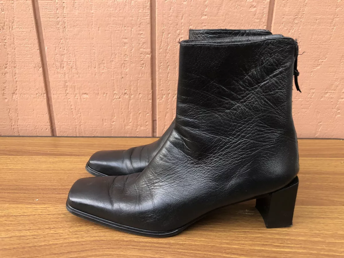 Stuart weitzman hotsell leather ankle boots