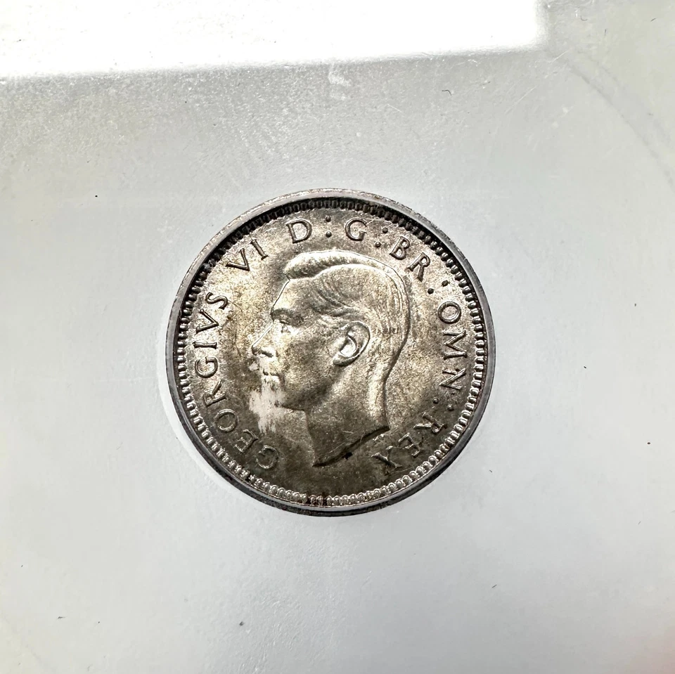 Gran Bretaña 1943 Jorge VI MONEDA DE PLATA 3 peniques ICG-MS64 KM# 848 Best seller Foto 3 de 4