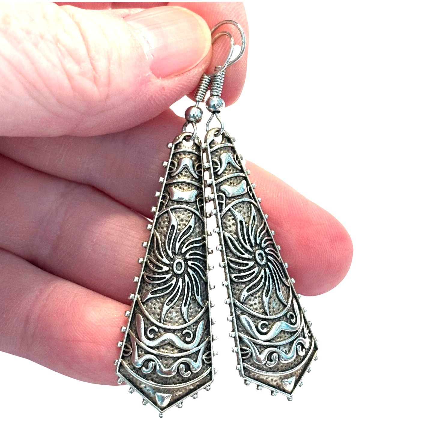 Pendulum pierced earrings embossed silvertone orn… - image 5