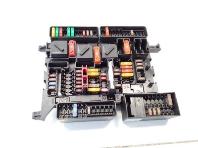 BMW 2 F45 2019 Hybrid (Benzin / Elektro) Sicherungskasten 927035601 BOS78846
