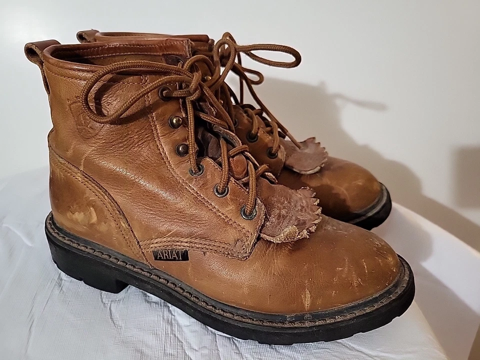 Ariat Kiltie 31080 Lace Up Western Style Work Boots in Women's Size 7 B - Image 4 of 4