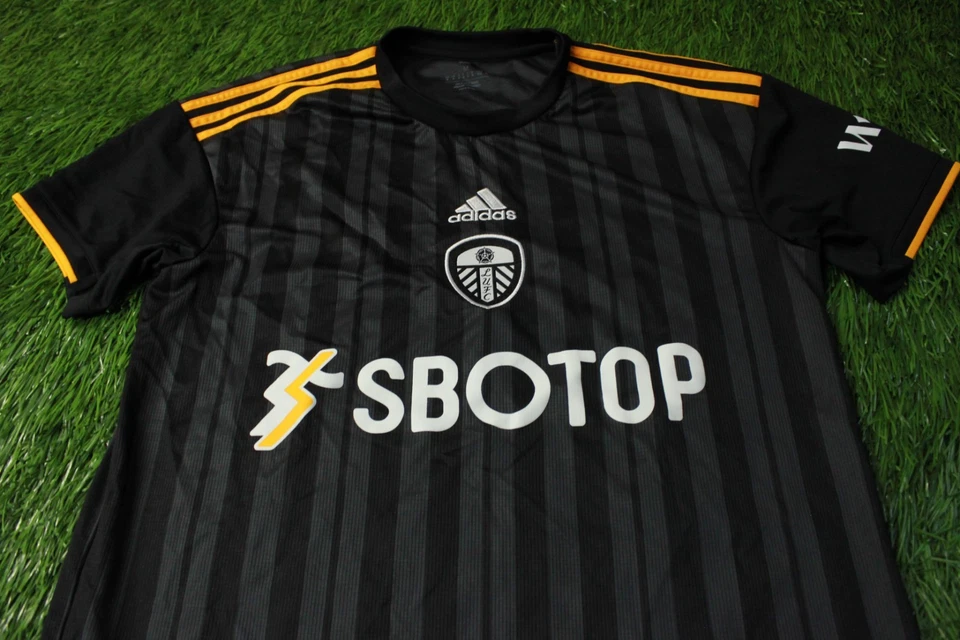 LEEDS UNITED 2022-2023 FOOTBALL SOCCER SHIRT JERSEY THIRD ADIDAS ORIGINAL SIZE M - Image 2 of 4