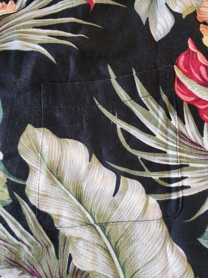 Iolani Hawaiian Shirt Men's Size XL Colorful Tropical Floral Aloha Button Front - Image 2 of 4