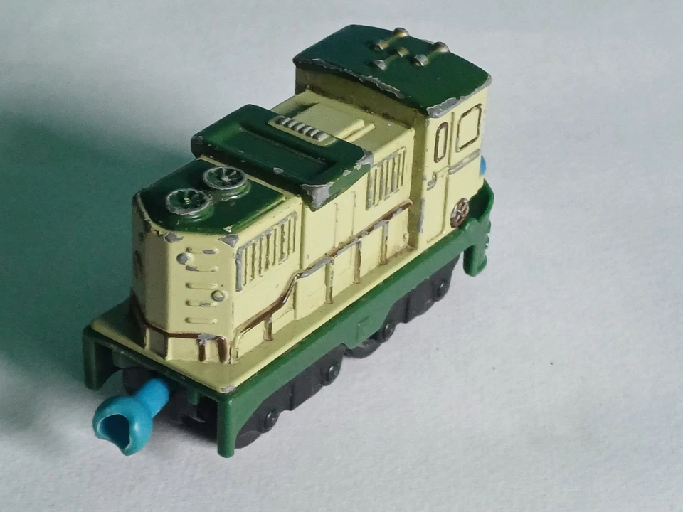 CHUGGINGTON LEARNING CURVE 2010, DUNBAR, MATTEL, DIECAST,  USED, SEE PHOTOS - Image 2 of 4