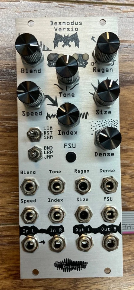 Noise Engineering Desmodus Versio (silber) - Top Zustand