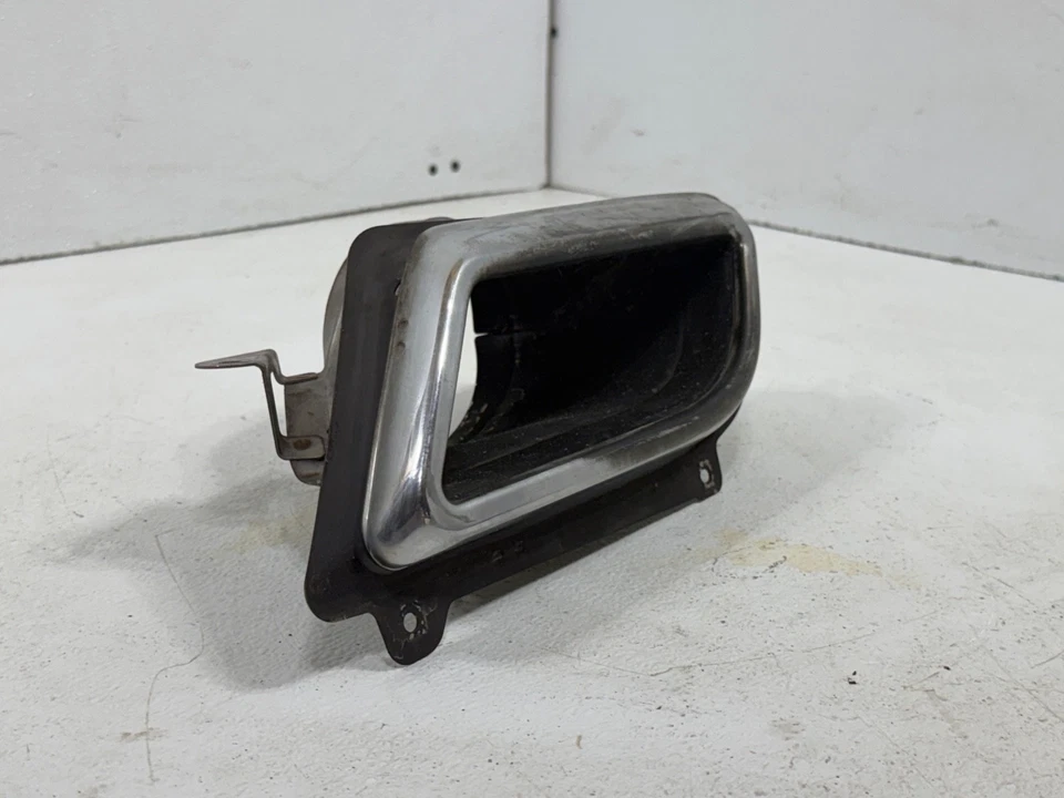 Parachoques trasero izquierdo Cadillac CTS 2014-2016 escudo térmico escape fascia 22753151 OEM Foto 3 de 4