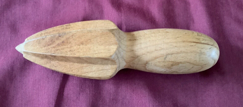 OXO Good Grips Wooden Lemon Citrus Reamer