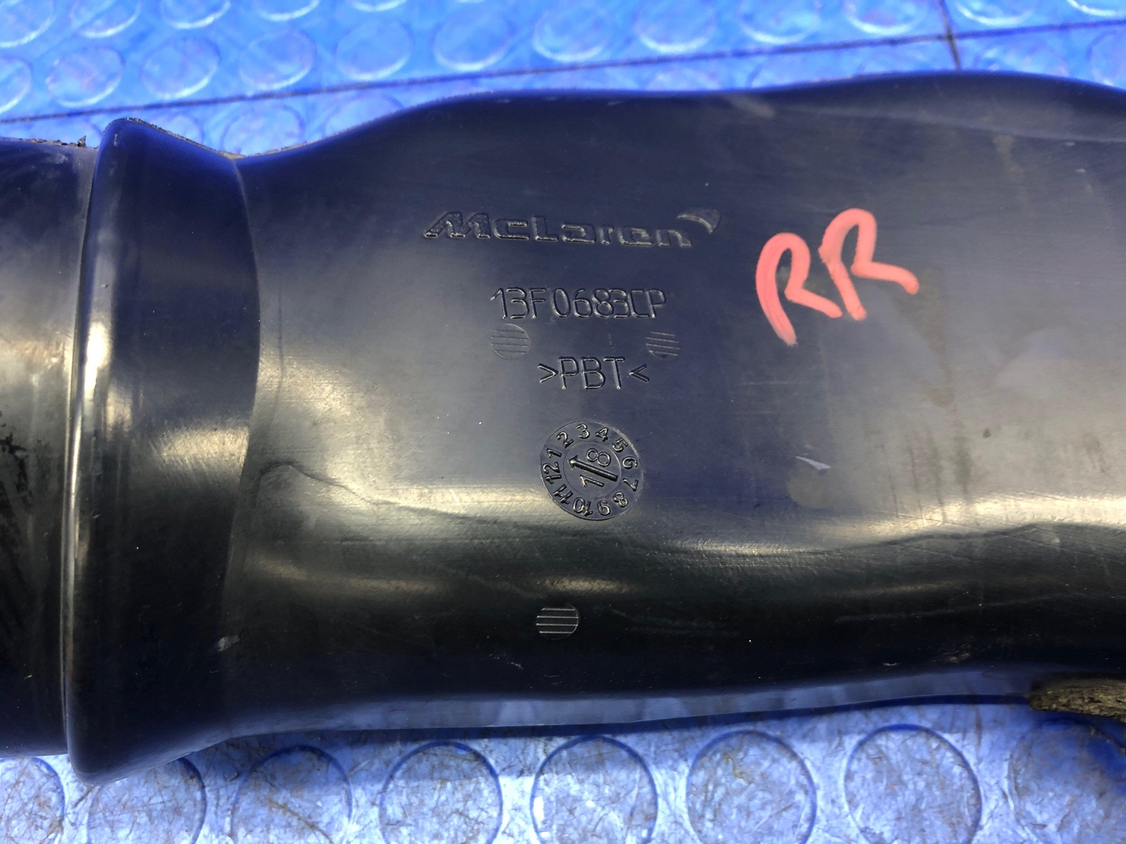 2016-2021 MCLAREN 570S OEM RIGHT AIR CLEANER FILTER DUCT PIPE 13F0683CP