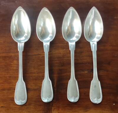 Christofle 12 fourchettes 12 cuillères de table modèle Saturne métal