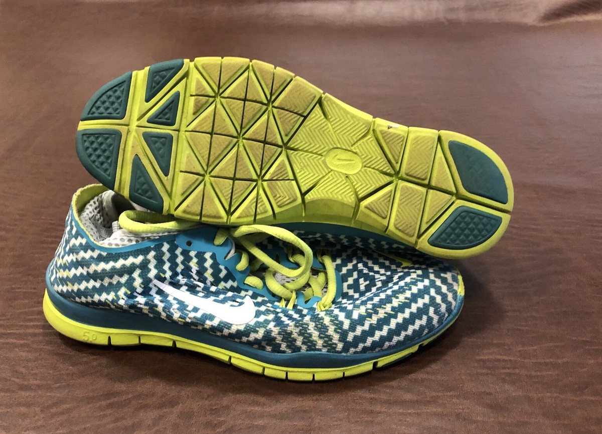Size Nike Free Trainer Fit Print Turbo Green W - Main Image