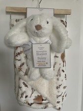 NEW Modern Baby Reversible Baby Blanket  Bunny Plush 30  x36  Baby Gift