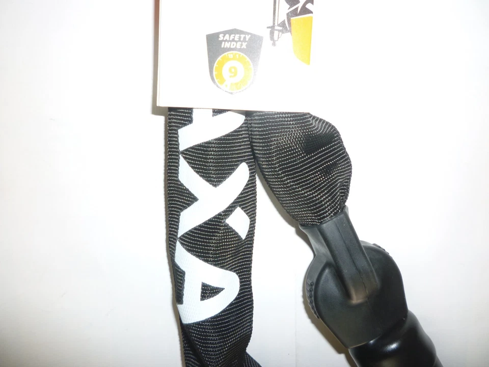 AXA LINQ CITY MOTORCYCLE BICYLE CHAIN & LOCK 100CM - 7mm, LEVEL 9 SILVER SECURE  - Image 4 of 4