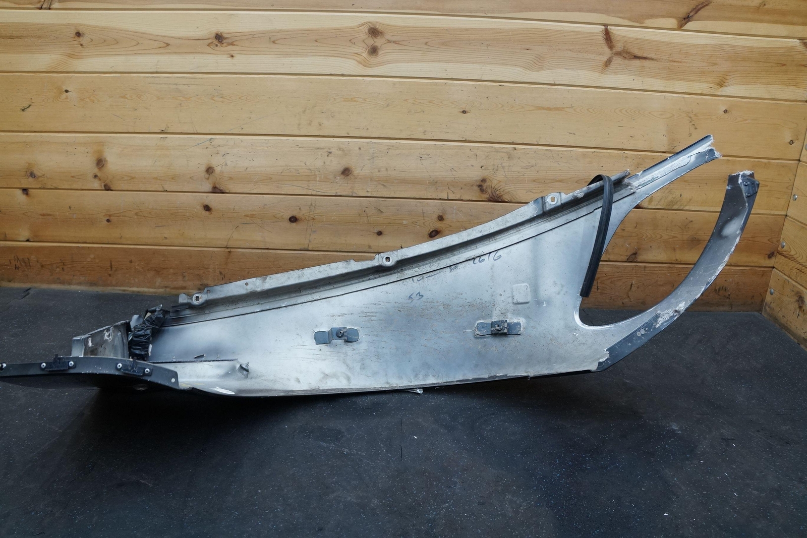 Left Fender Wing Panel 6G33-16005-AL OEM Aston Martin V8 V12 Vantage 2009 *Note*