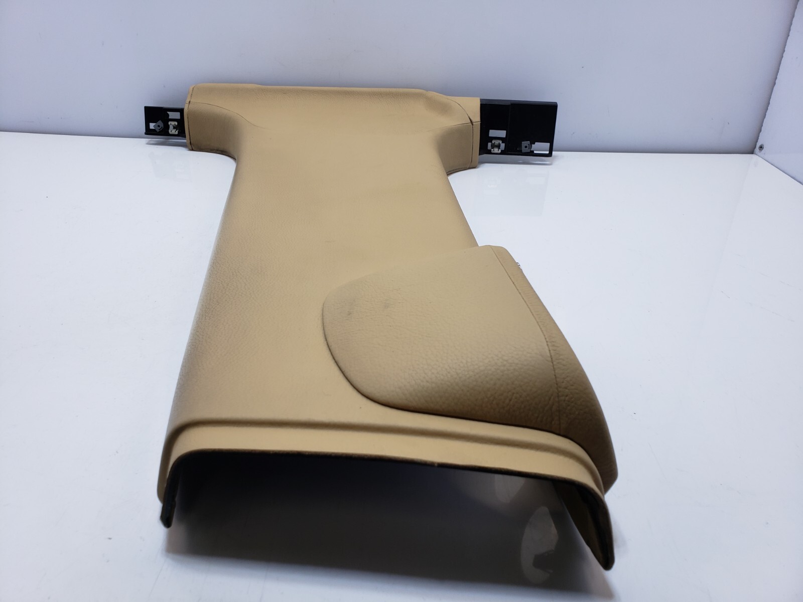✅ 10-14 OEM Rolls-Royce Ghost RR4 Front Left Driver B Pillar Trim Leather Beige
