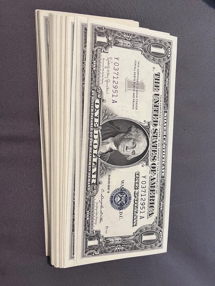 Series 1957B $1 Silver Certificate Star Notes UNCIRCULATED Sequential (47 total) - Image 3 of 4