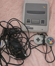 Nintendo SNES PAL Console Grey with Controller, Cables, RF & Multi Out