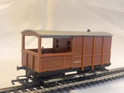 Tri-ang Railways Spur R124 OO brauner gebremster Lieferwagen in Schachtel