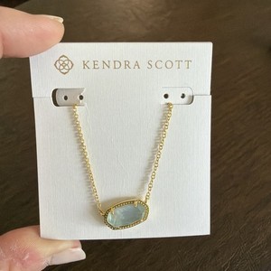 Authentic Kendra Scott Elisa Oval Pendant Necklace in Light Blue Illusion and Gold Plated