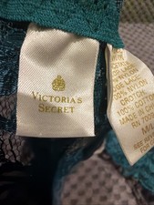 Vtg Victoria  s Secret Panties High Cut Thong Paisley 80  s Lace M/L K