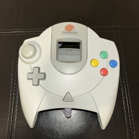 Sega Dreamcast HKT-3020 White Video Game Console with Controller