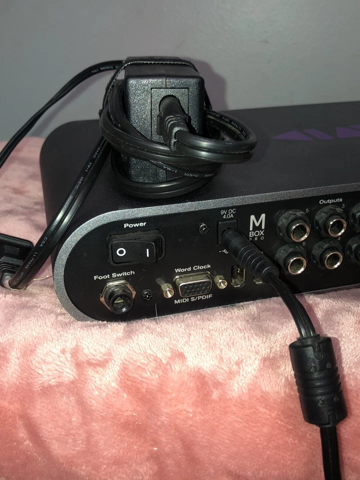 Avid Mbox Pro High Resolution 8x8 Audio Interface FIREWIRE - Image 2 of 4
