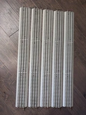 Lionel O Scale FasTrack Set Of 5 30” Straight Track