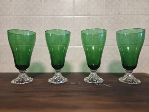 Vintage Anchor  Hocking Burple Inspiration Green Glass Goblet (4)