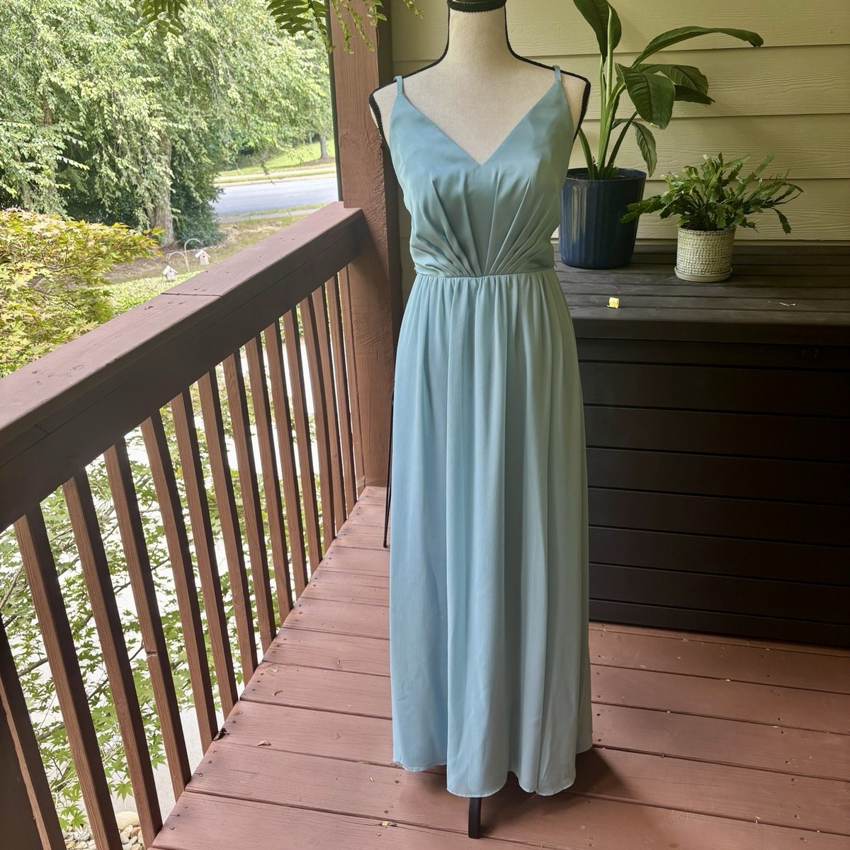 WHITE by Vera Wang Ice Blue Bridesmaid Dress | V-Neck & Slit Prom Gown | Size 0