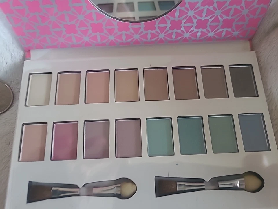 Sugar I Dream Of Sugar Make-up Palette Rare Discontinued VINTAGE - Image 4 of 4