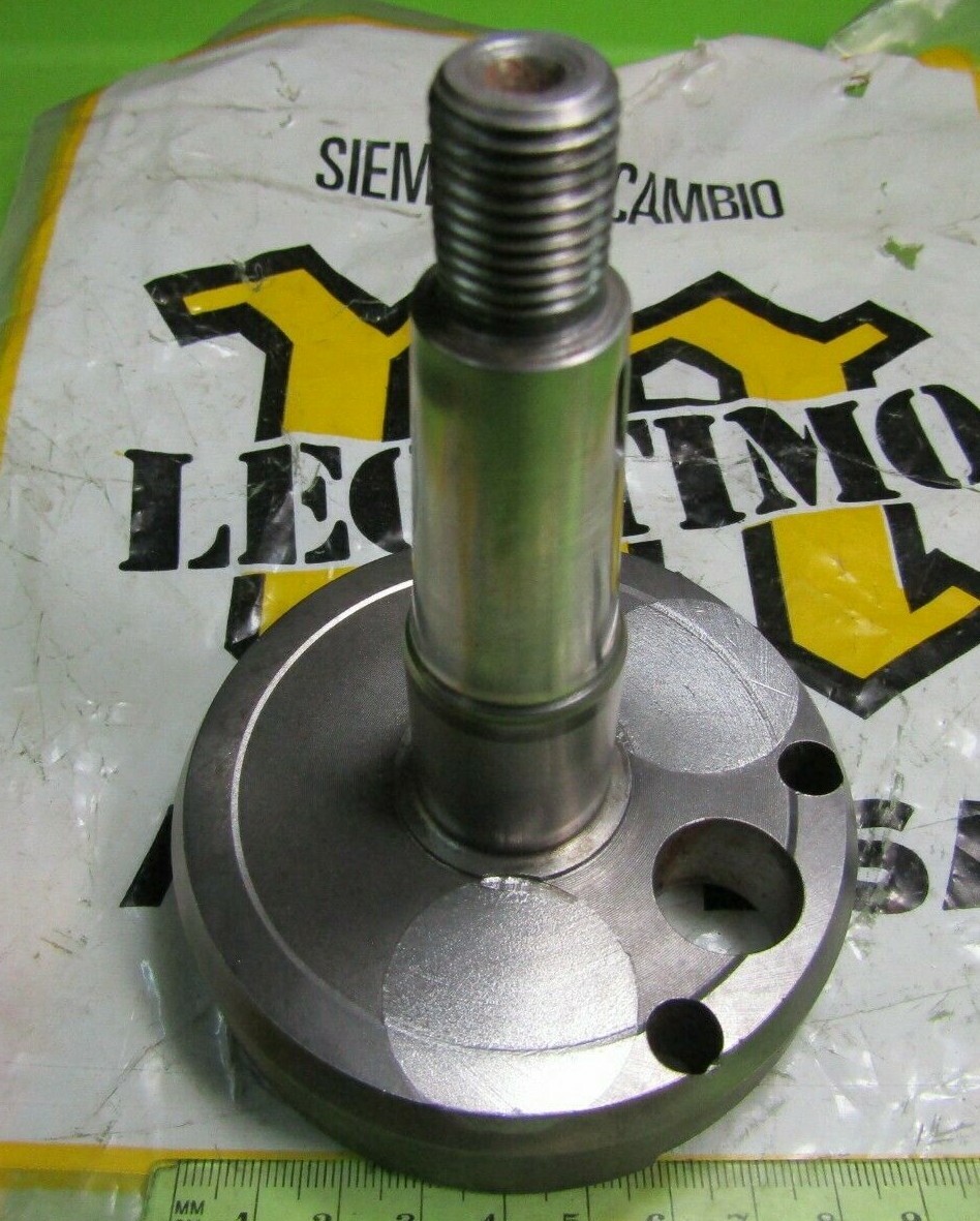 Montesa La Cross 250 Engine Crankshaft half p/n 23.60.158.1 NOS 23M 1966-1967