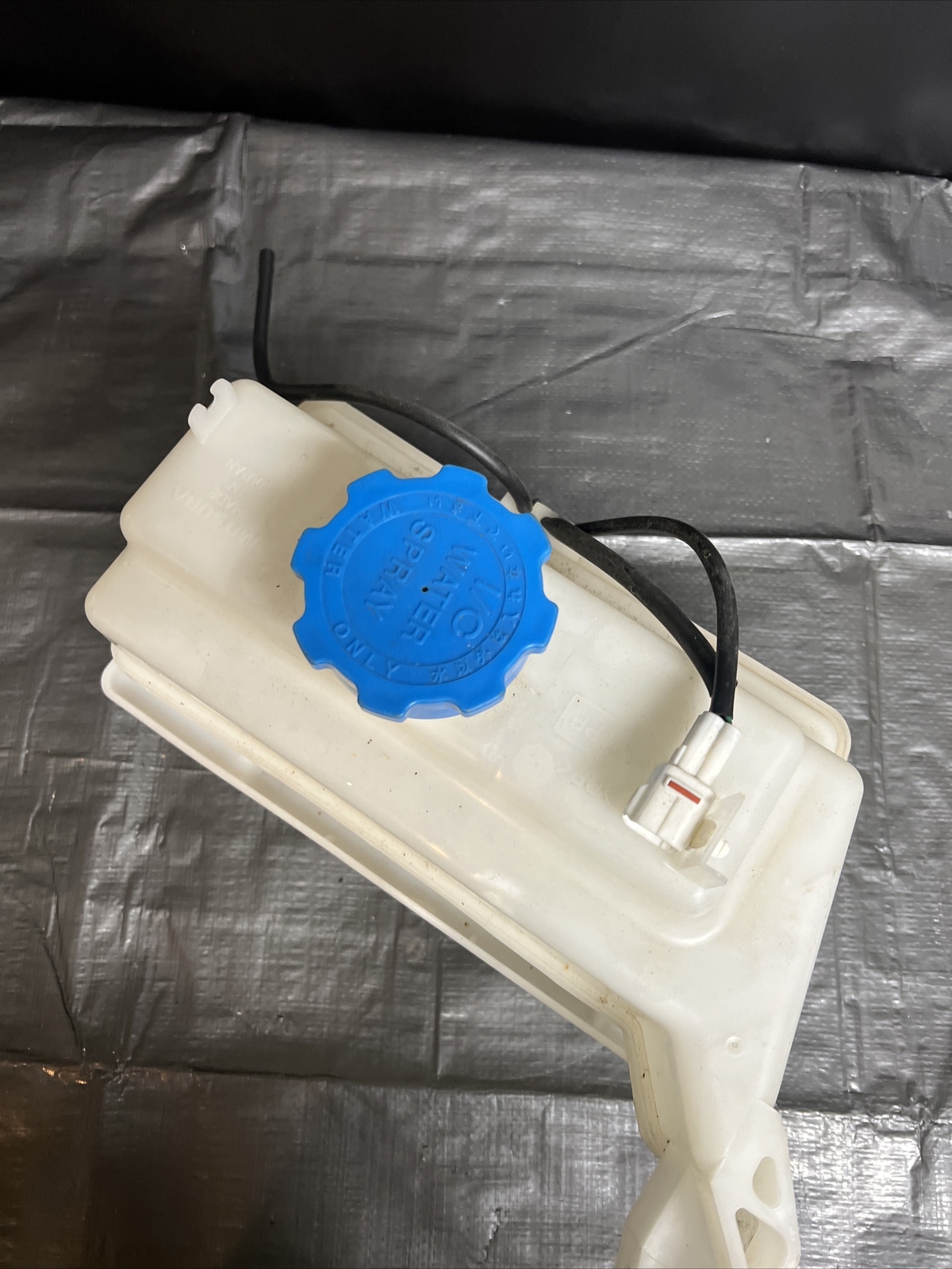 0407 Subaru Impreza WRX STI Intercooler Water Sprayer Tank Spray