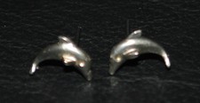 Dolphins Pierced Earrings Silver Tone Metal Vintage Jewelry Dolphin Collectibles