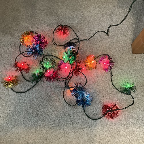 Vintage Christmas Light Set - Noma? Tinsel Plastic Stars