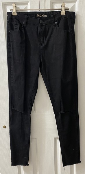 MAXIM Ladies Black Ripped Skinny Denim Jeans Size 9