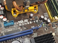 Pack Carte Mère ASUS M2N-MX + Processeur AMD Athlon 4400 (occasion, Défaut Date)