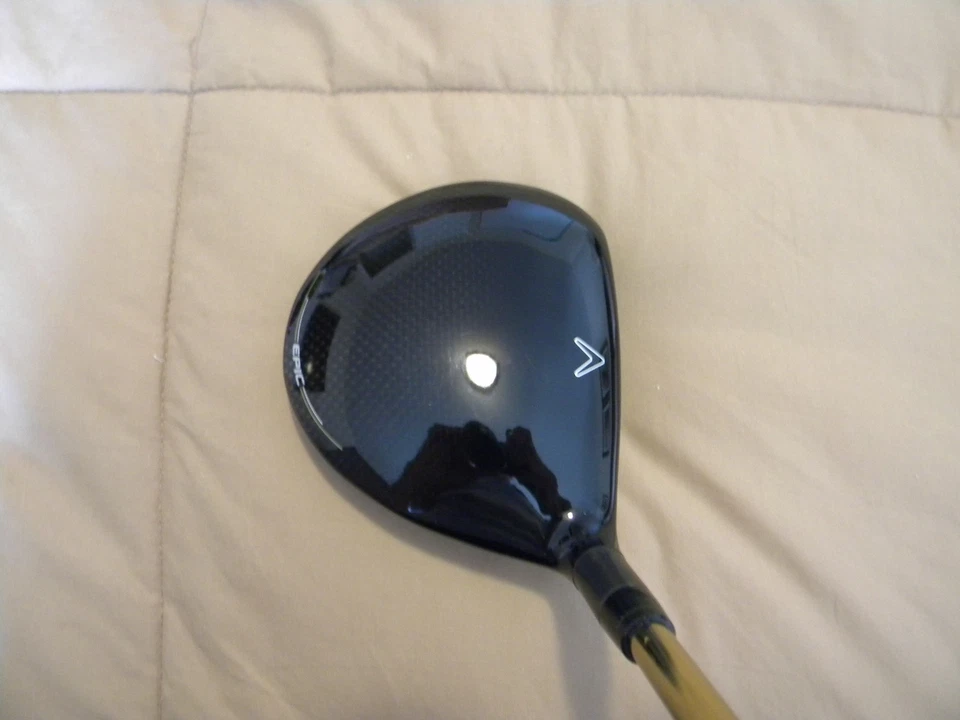 NEW! Callaway Epic Max Star Fairway, LH, 3 wood - 15 drgrees,  "R", + head cover - Image 2 of 4