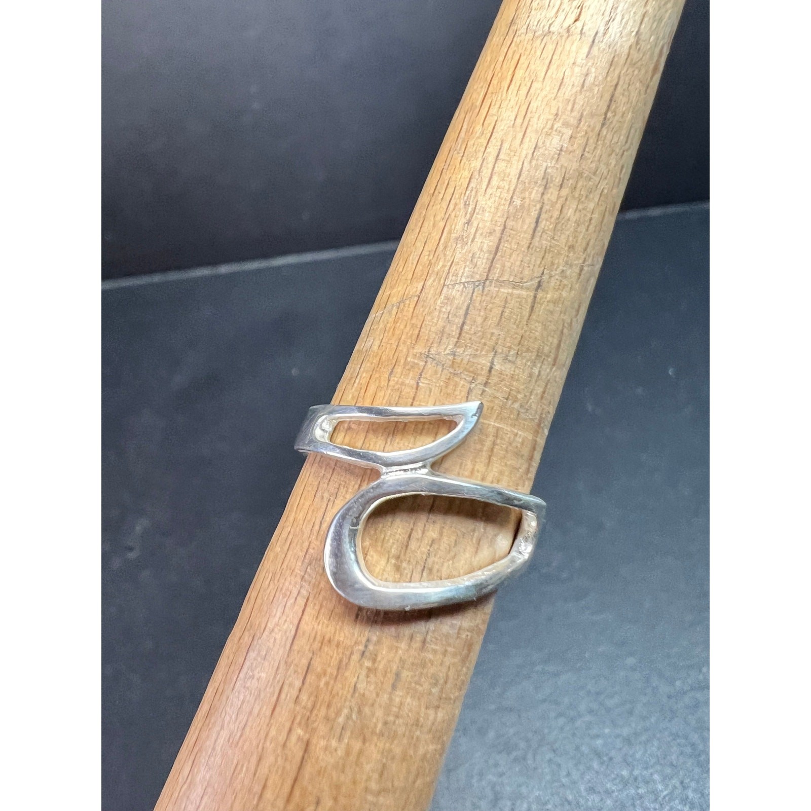 Sterling Silver Open Loop Modernist Ring Size 7.5 - image 6
