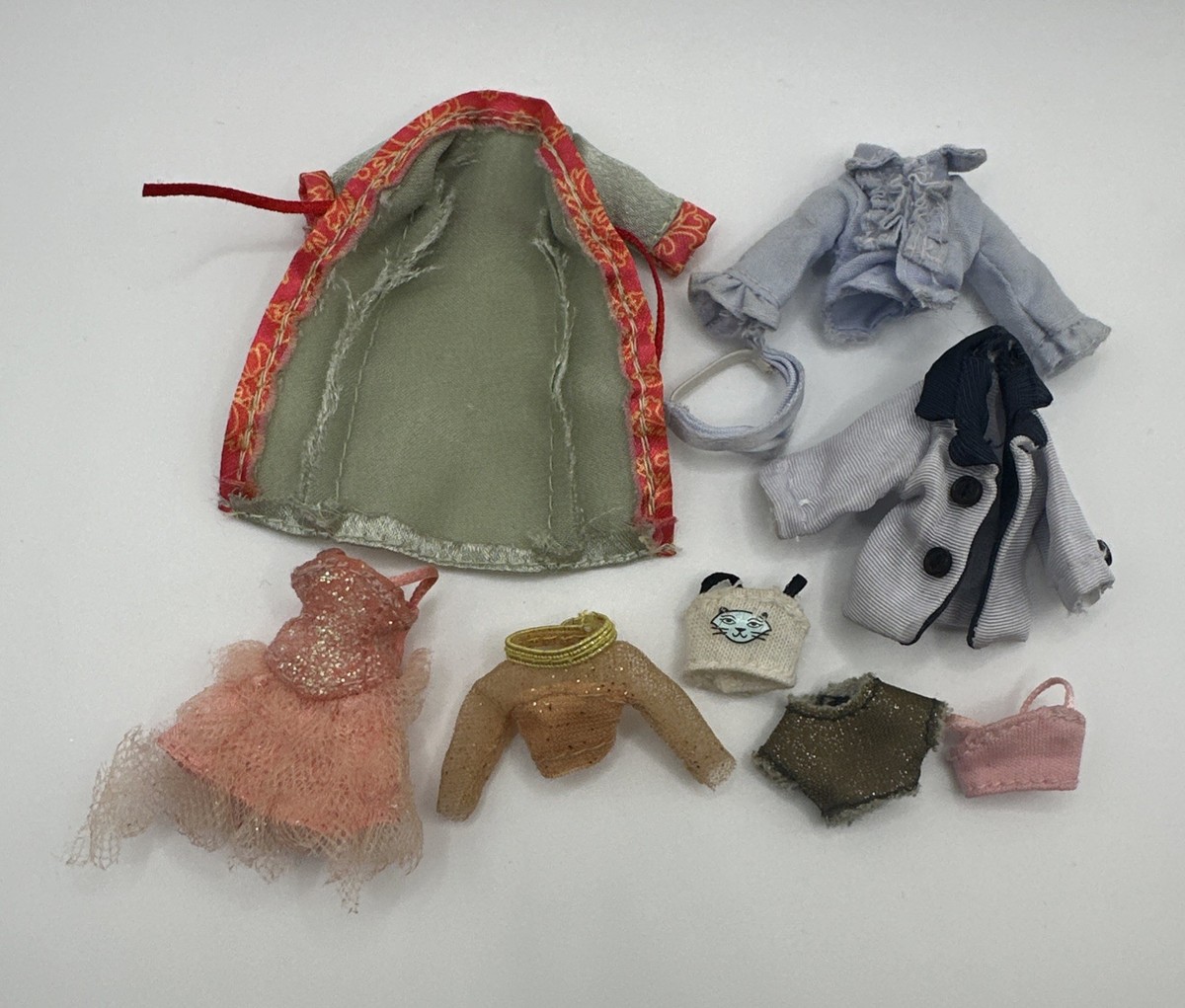 Lil' Bratz Dolls Lot of 8 w Original Clothing, Accessories, Shoes