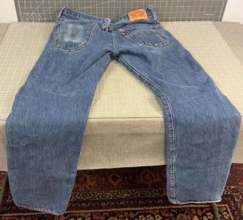 Levi's 501XX Button Fly Indigo Denim Jeans Naturally WORN 33x34 - Picture 11 of 12