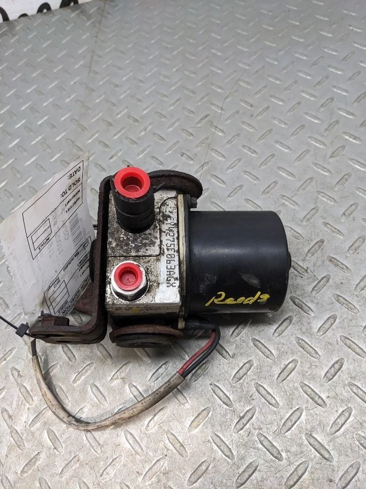 Motor de bomba de precarga de pieza de freno antibloqueo compatible con 03-06 AVALANCHE 1500 1160750 Foto 3 de 4